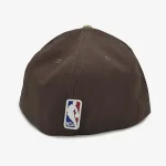 کلاه کپ رنگ قهوه‌ای کرم Chicago Bulls - تصویر 3