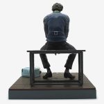 اکشن فیگور جوکر مدل نشسته روی نیمکت The Dark Knight Joker Action Figure - تصویر 4