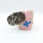 کمربند چرمی صورتی طرح صلیب آبی و سفید کروم هارتس Chrome Hearts Pink Leather Belt - تصویر 2