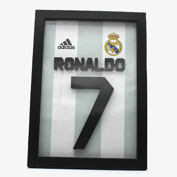 cristiano-ronaldo-7-real-madrid-shadow-box-frame-webp-1 تابلو سه بعدی طرح کریستیانو رونالدو رئال مادرید Cristiano Ronaldo 7 Real Madrid Shadow Box Frame - تصویر 1